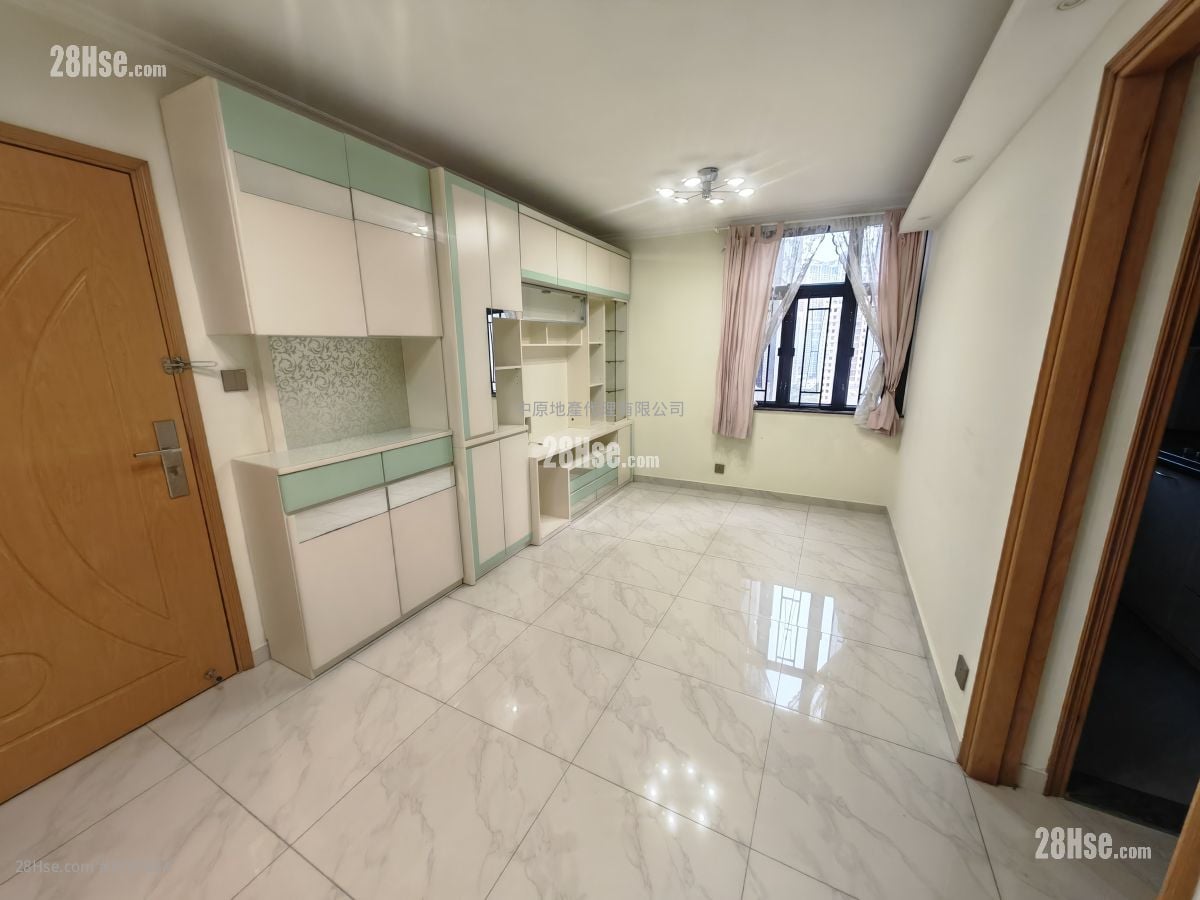 Luk Yeung Sun Chuen Rental 2 Bedrooms 445 ft²