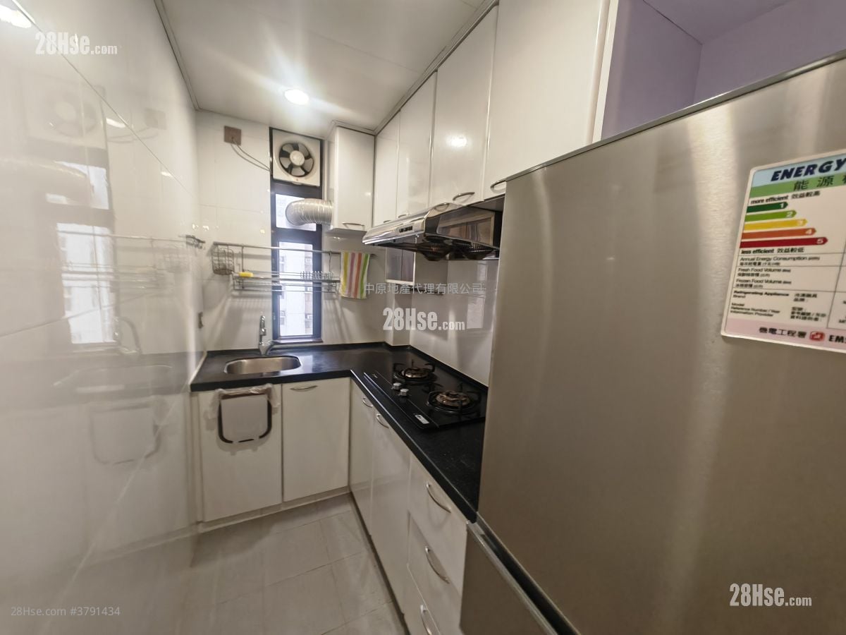 Luk Yeung Sun Chuen Rental 2 Bedrooms 445 ft²