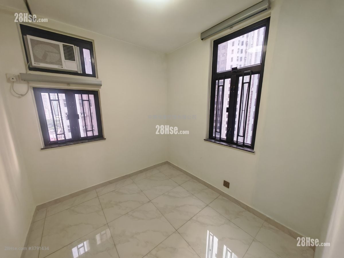 Luk Yeung Sun Chuen Rental 2 Bedrooms 445 ft²