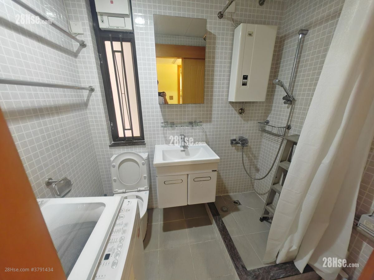 Luk Yeung Sun Chuen Rental 2 Bedrooms 445 ft²