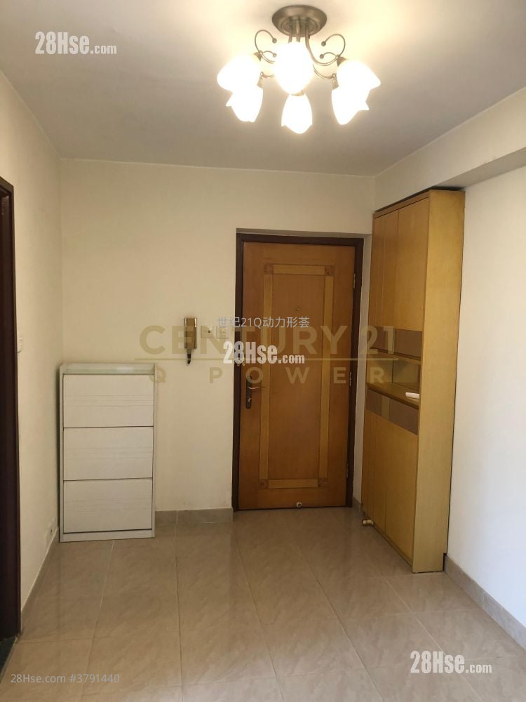 Sun Sing Centre Rental 2 Bedrooms , 1 Bathroom 297 ft²