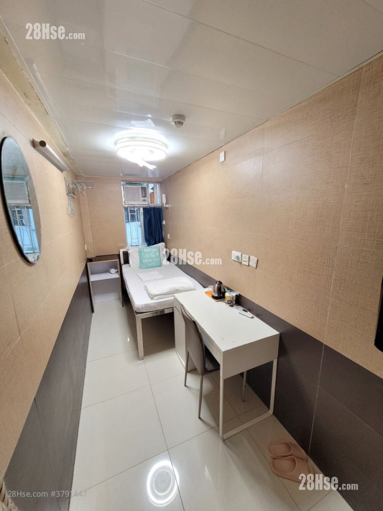 重庆大厦 租盘 5+ 房 , 5+ 浴室 80 平方尺