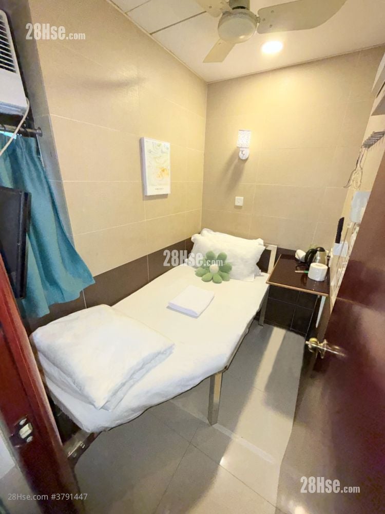 重庆大厦 租盘 5+ 房 , 5+ 浴室 80 平方尺