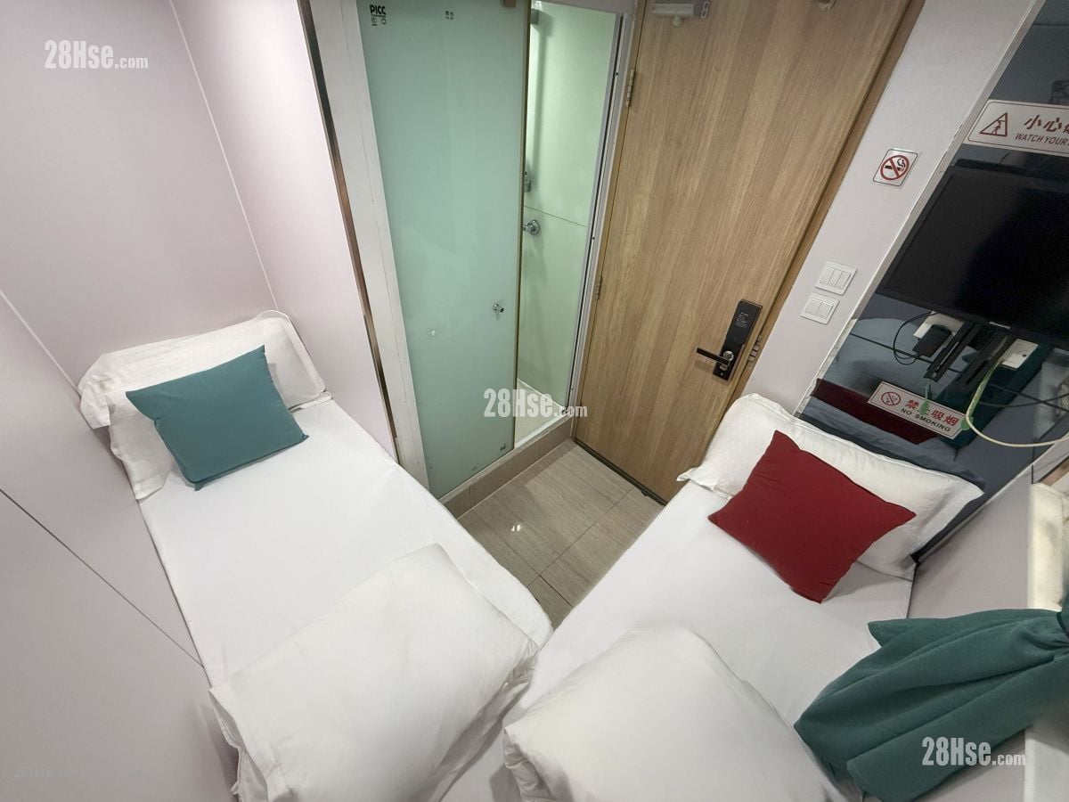 重庆大厦 租盘 5+ 房 , 5+ 浴室 80 平方尺