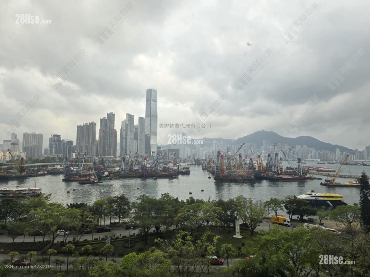 Island Harbourview Rental 3 Bedrooms , 2 Bathrooms 894 ft²