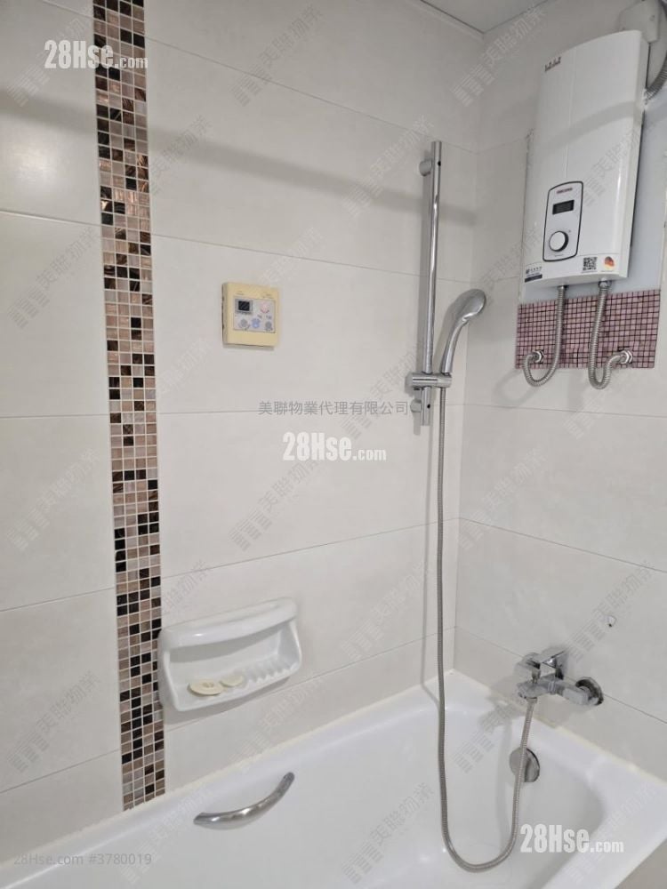 Island Harbourview Rental 3 Bedrooms , 2 Bathrooms 894 ft²