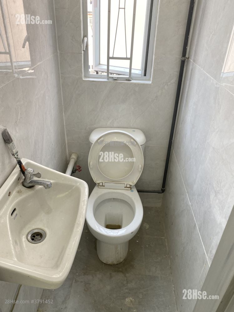 Wing Yip Commercial Building Sell Studio