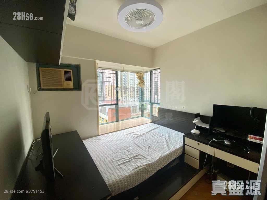 Aquamarine Rental 2 Bedrooms , 1 Bathroom 494 ft²