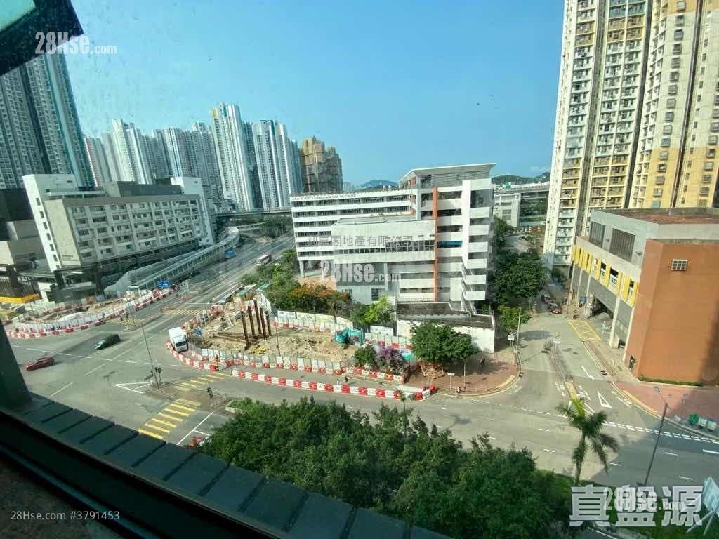 Aquamarine Rental 2 Bedrooms , 1 Bathroom 494 ft²