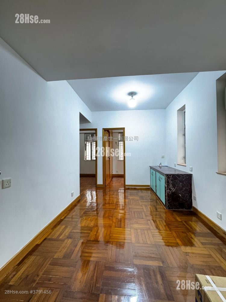 Wah Sun Building Rental 318 ft²