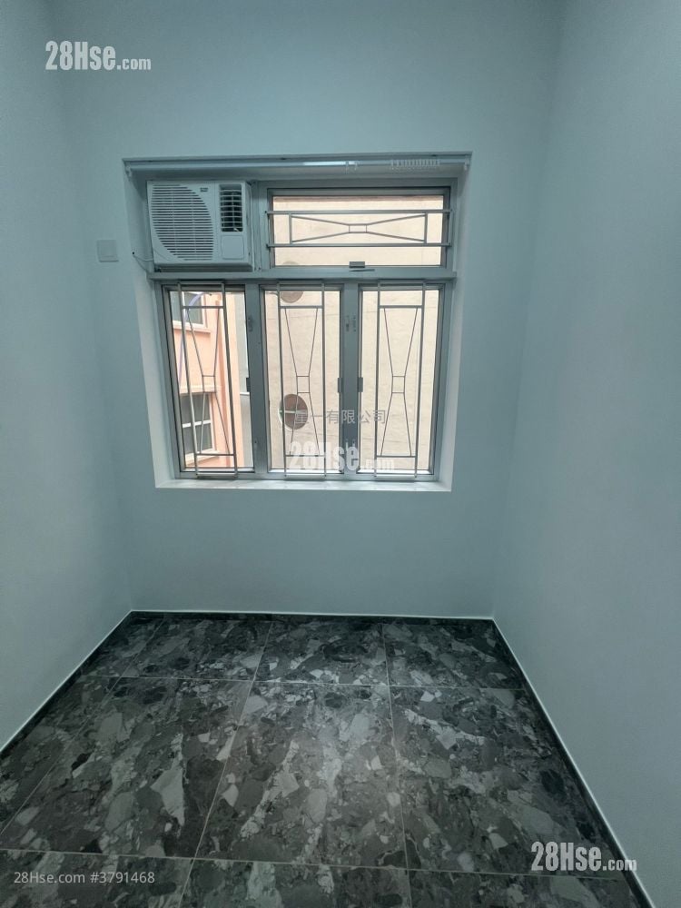 Garden Mansion Rental 1 Bedroom , 1 Bathroom 160 ft²