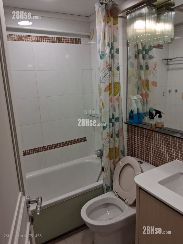 都会駅 租盘 2 房 , 1 浴室 492 平方尺