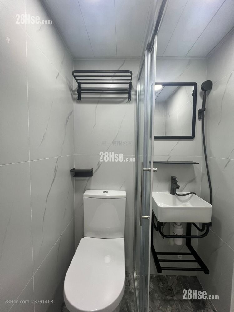 Garden Mansion Rental 1 Bedroom , 1 Bathroom 160 ft²