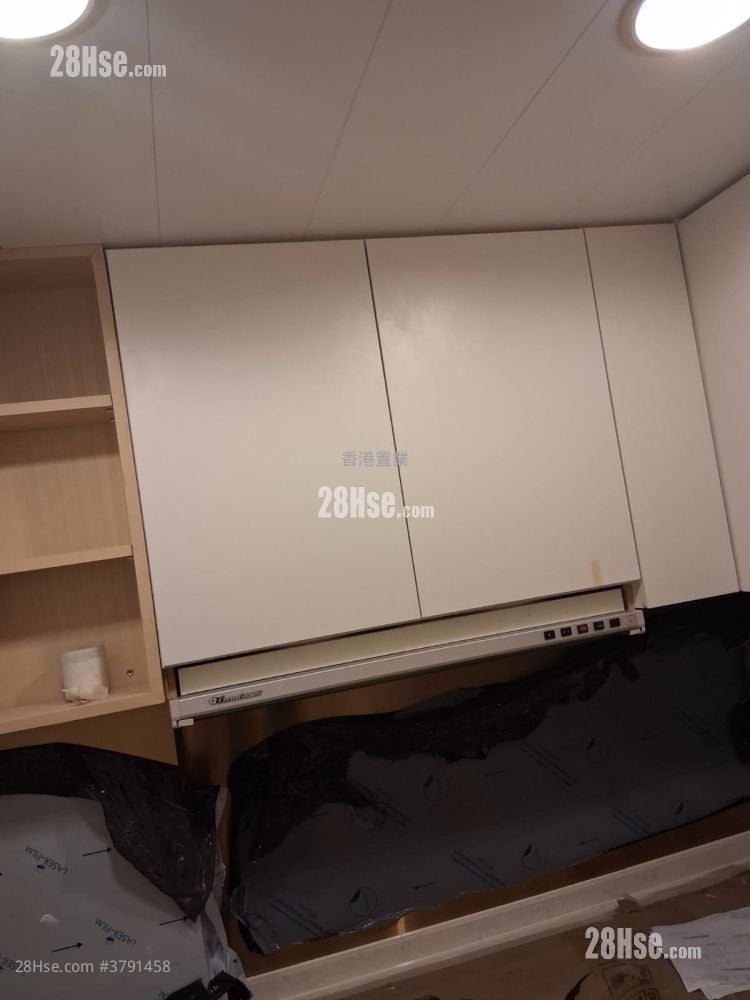 都会駅 租盘 2 房 , 1 浴室 492 平方尺