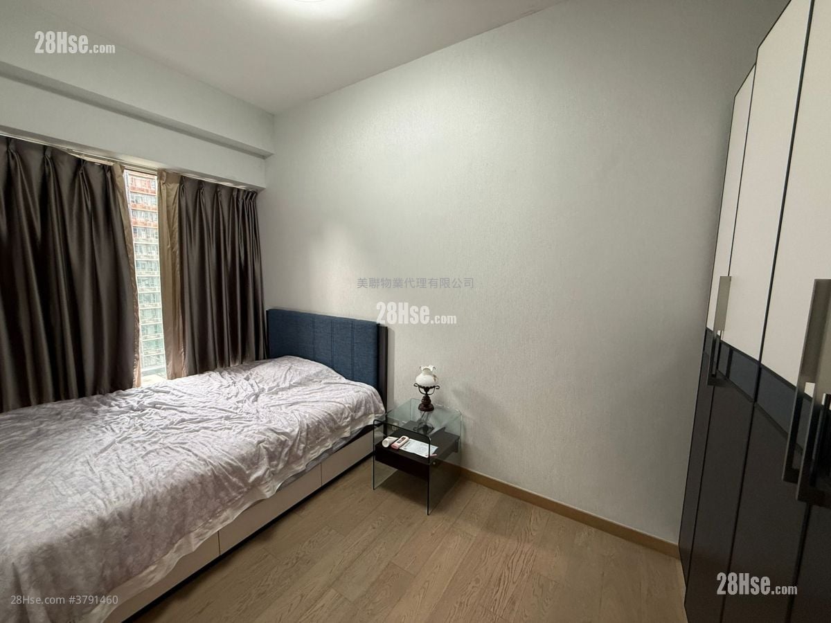 Centra Horizon Rental 3 Bedrooms , 1 Bathroom 581 ft²