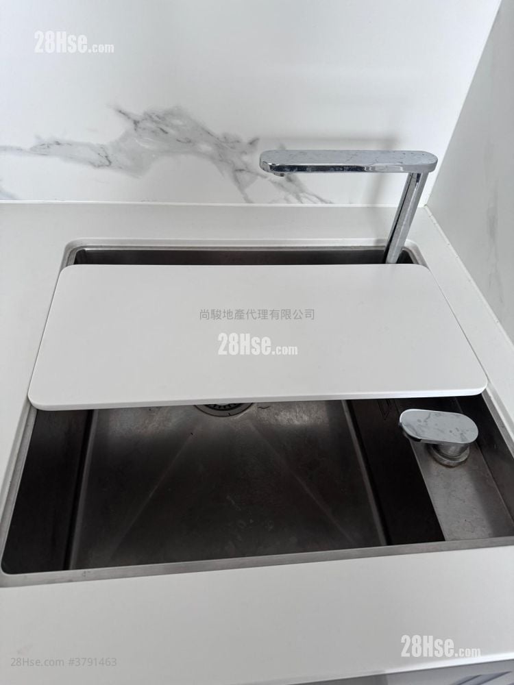 The Addition Rental Studio , 1 Bathroom 226 ft²