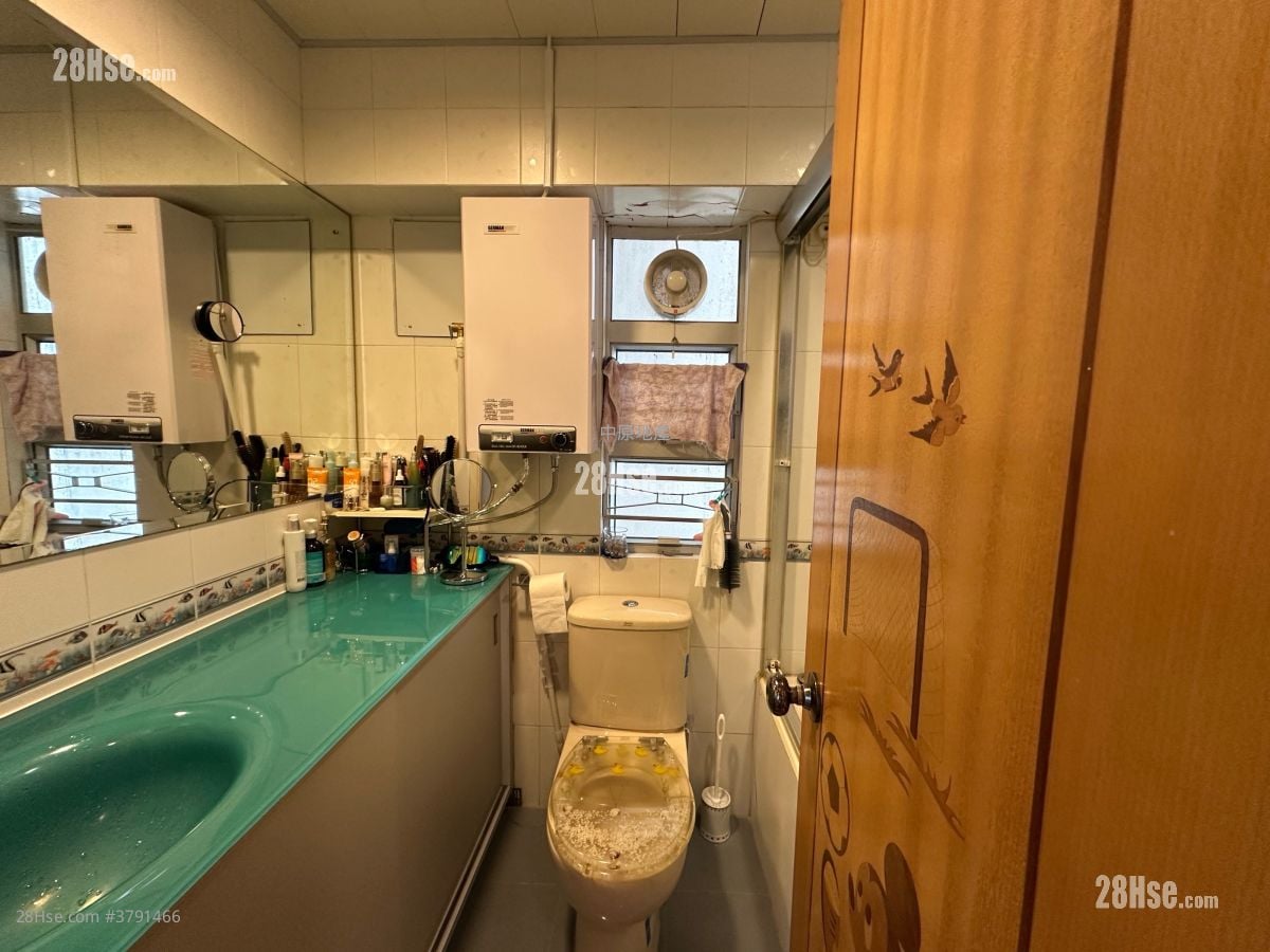 Greenfield Garden Sell 2 Bedrooms , 1 Bathroom 449 ft²