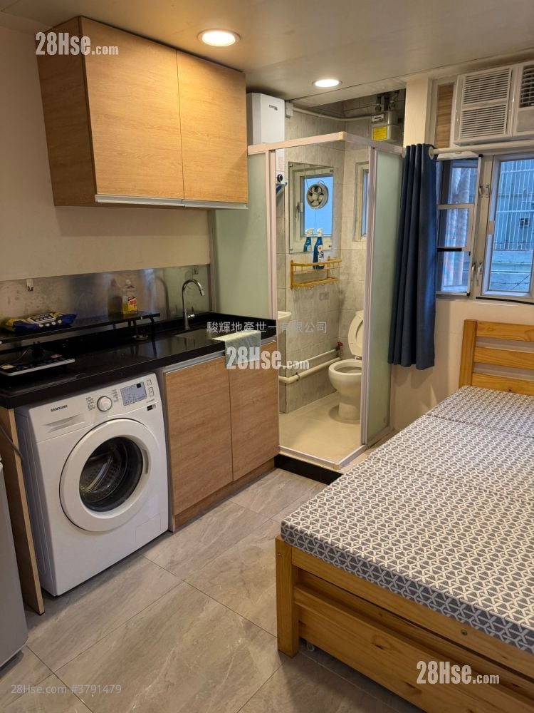 成德大厦 租盘 120 平方尺