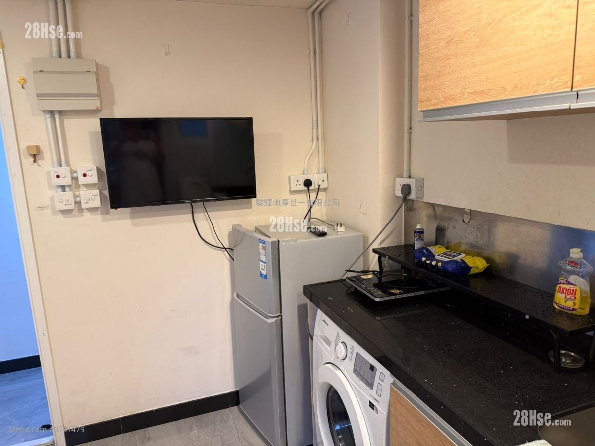 成德大厦 租盘 120 平方尺