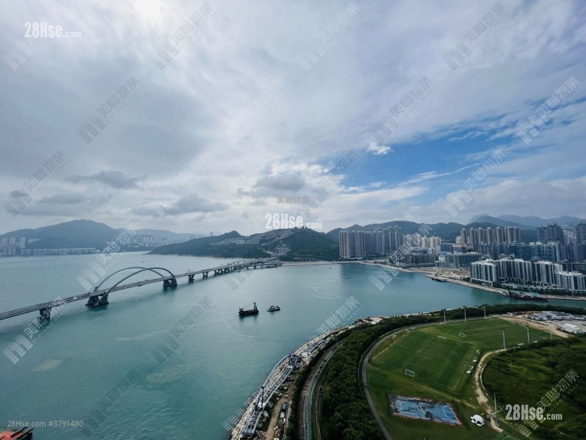 Malibu Sell 3 Bedrooms 804 ft²