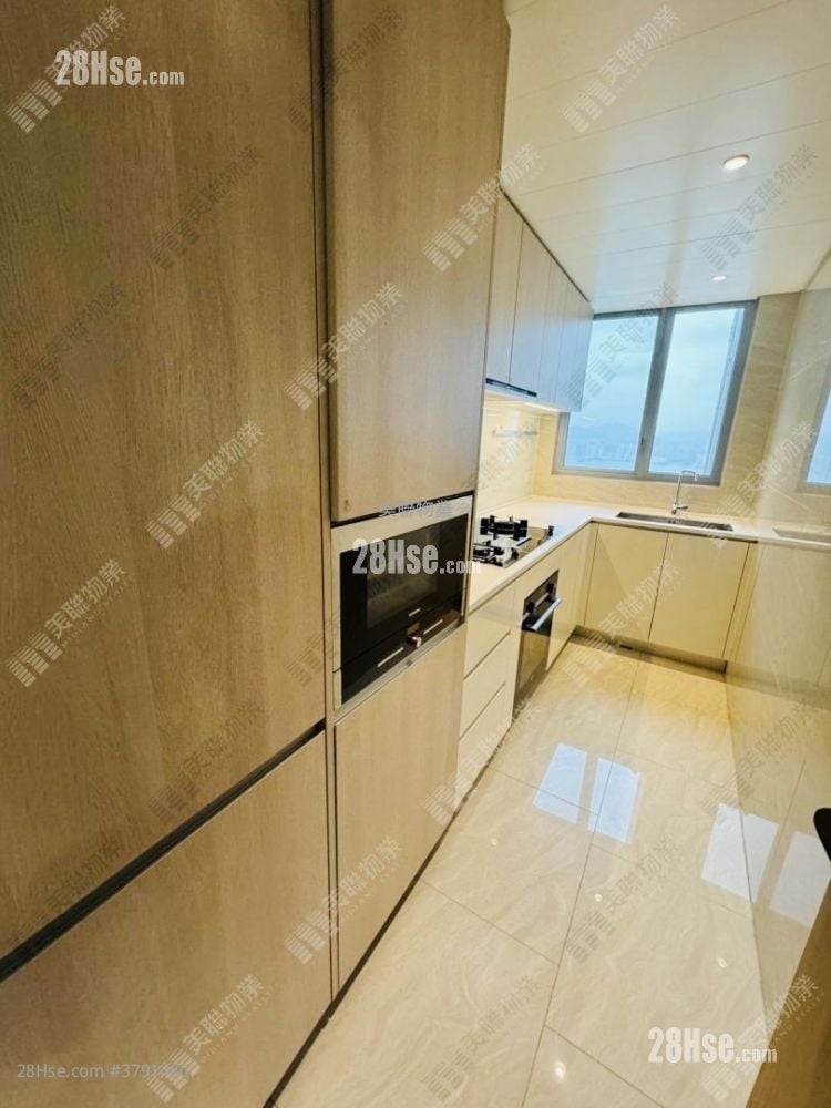 Malibu Sell 3 Bedrooms 804 ft²