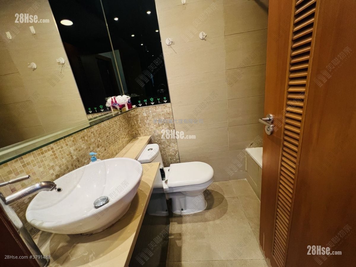 i-home 租盘 2 房 , 1 浴室 457 平方尺