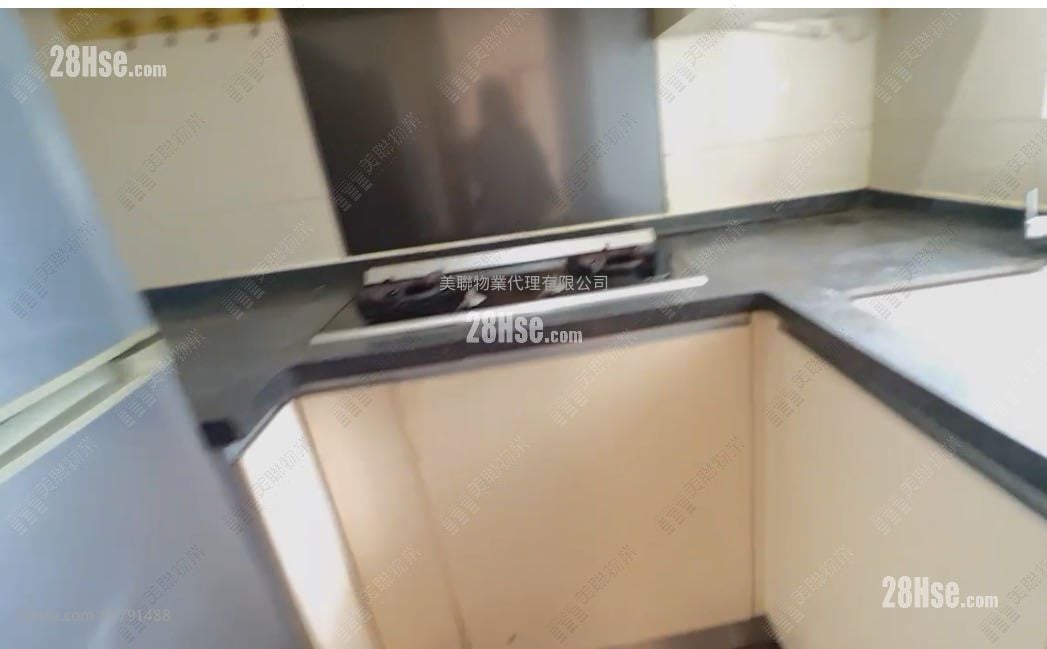 i-home 租盘 2 房 , 1 浴室 457 平方尺