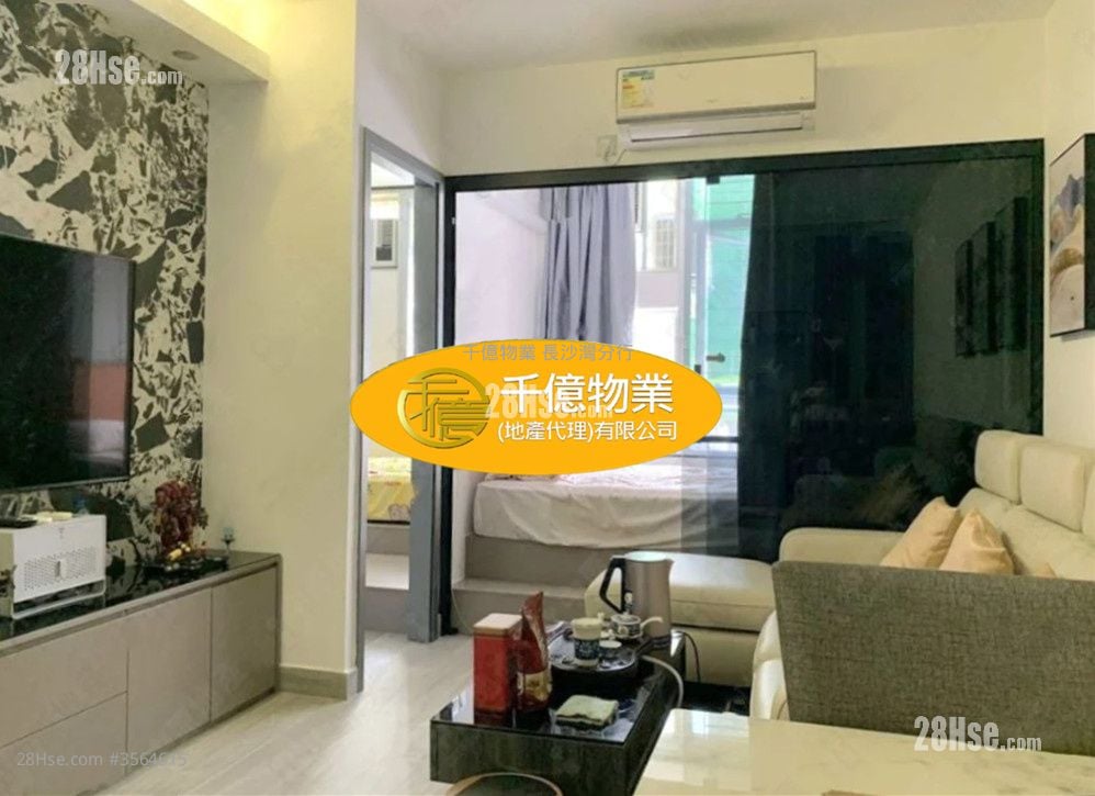 丽翠苑 售盘 2 房 379 平方尺