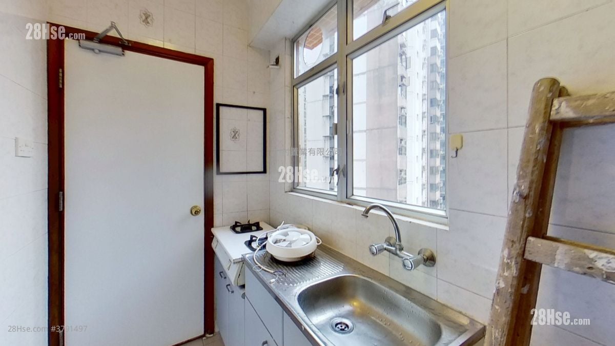 厨房: 伊利阁 租盘 1 房 , 1 浴室 432 平方尺