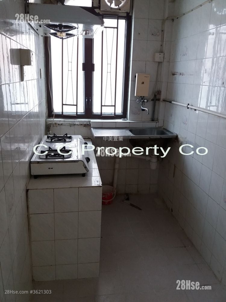 高威楼 售盘 3 房 , 1 浴室 406 平方尺