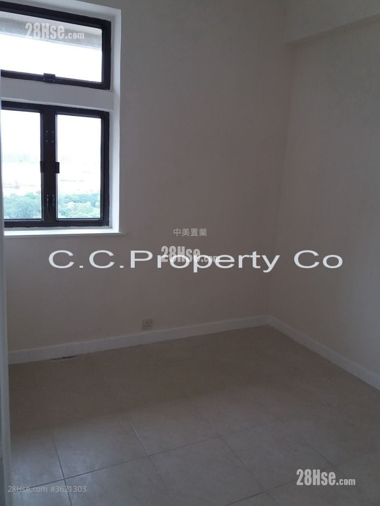 高威楼 售盘 3 房 , 1 浴室 406 平方尺