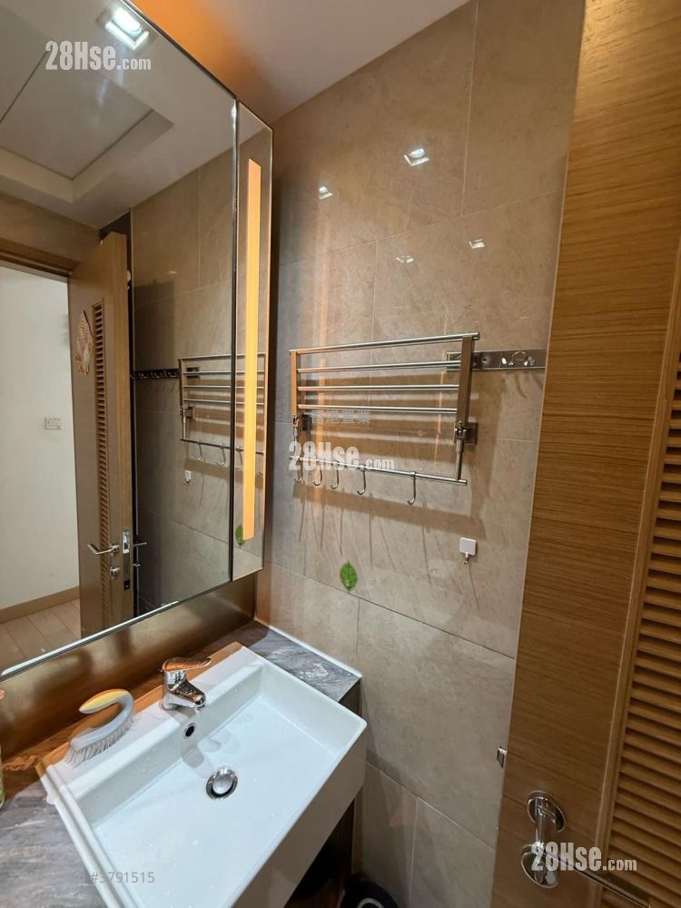 东环 售盘 3 房 , 2 浴室 641 平方尺