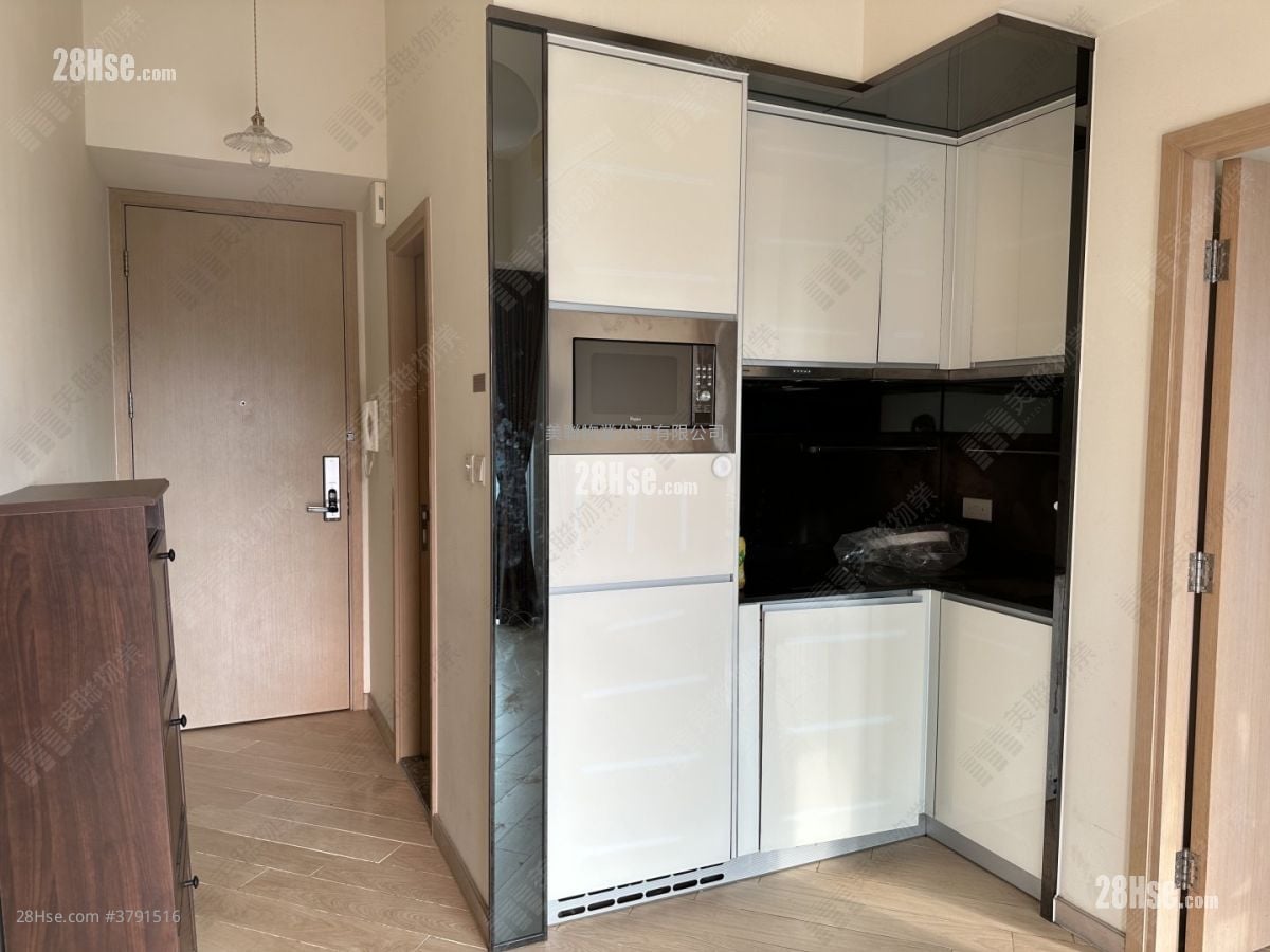 形品星寓 租盘 1 房 , 1 浴室 328 平方尺