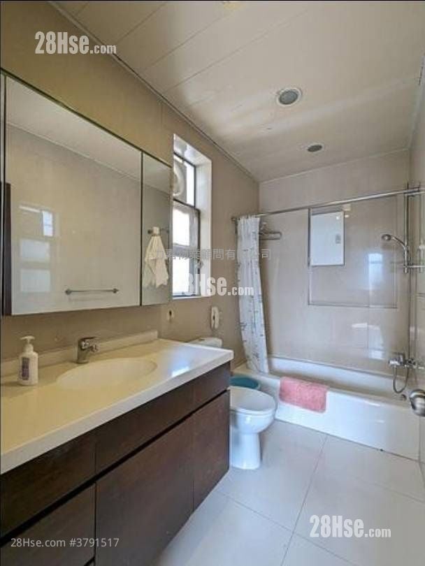 Villa Rocha Sell 3 Bedrooms , 2 Bathrooms 1,048 ft²