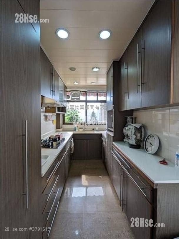 Villa Rocha Sell 3 Bedrooms , 2 Bathrooms 1,048 ft²