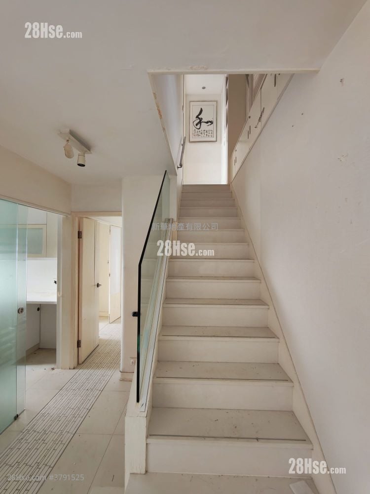 康怡花园 售盘 3 房 , 2 浴室 757 平方尺