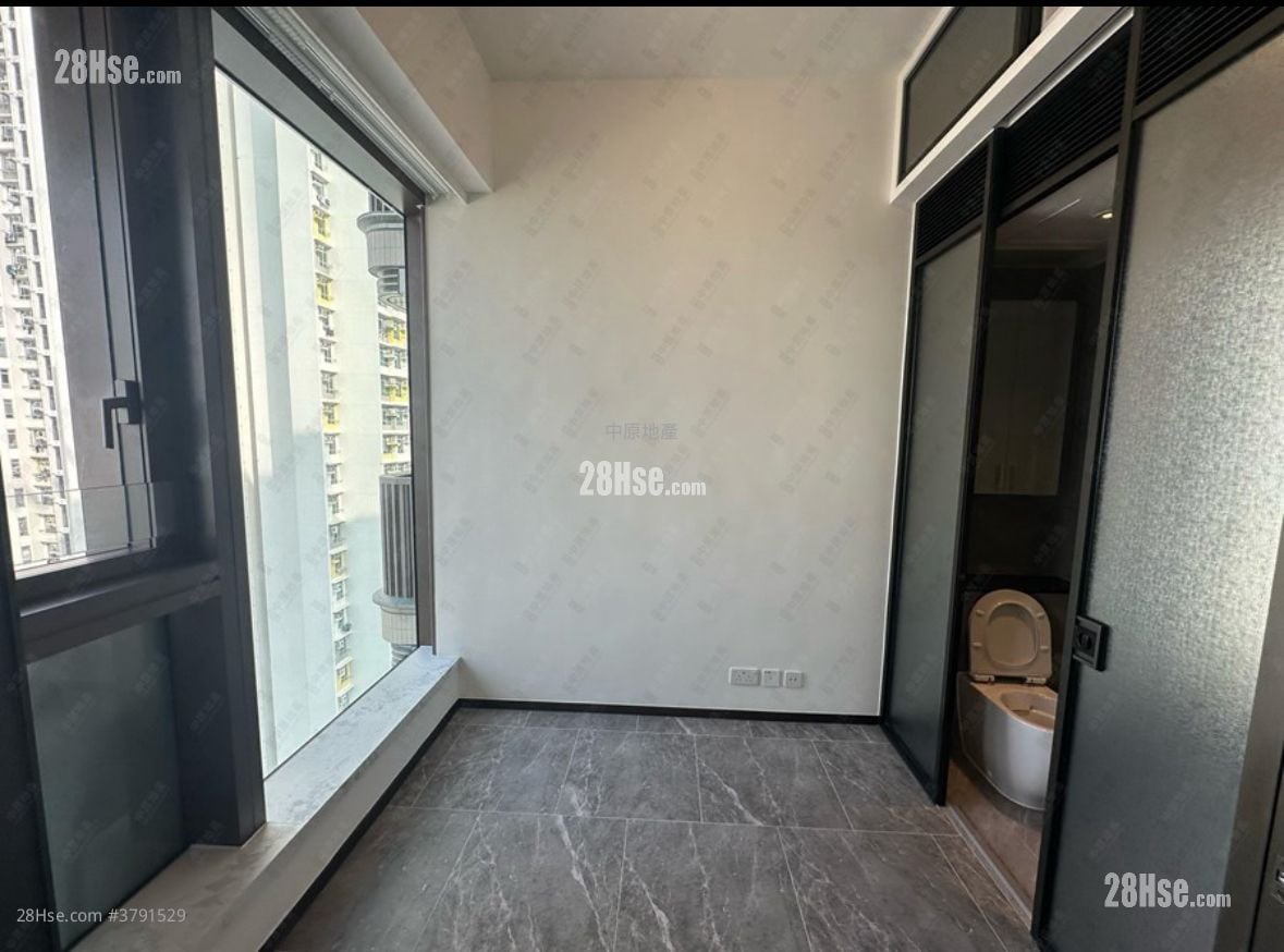 Belgravia Place 租盘 1 房 , 1 浴室 264 平方尺