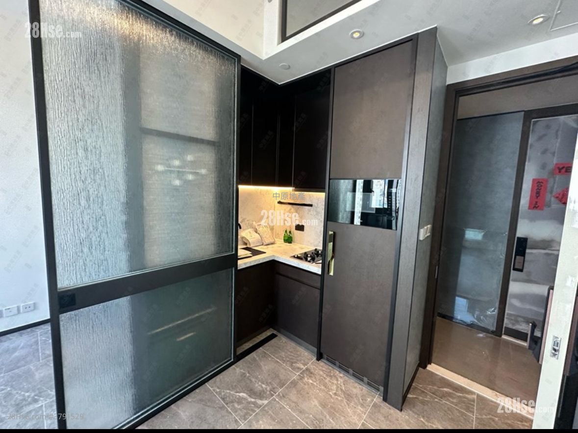 Belgravia Place 租盘 1 房 , 1 浴室 264 平方尺