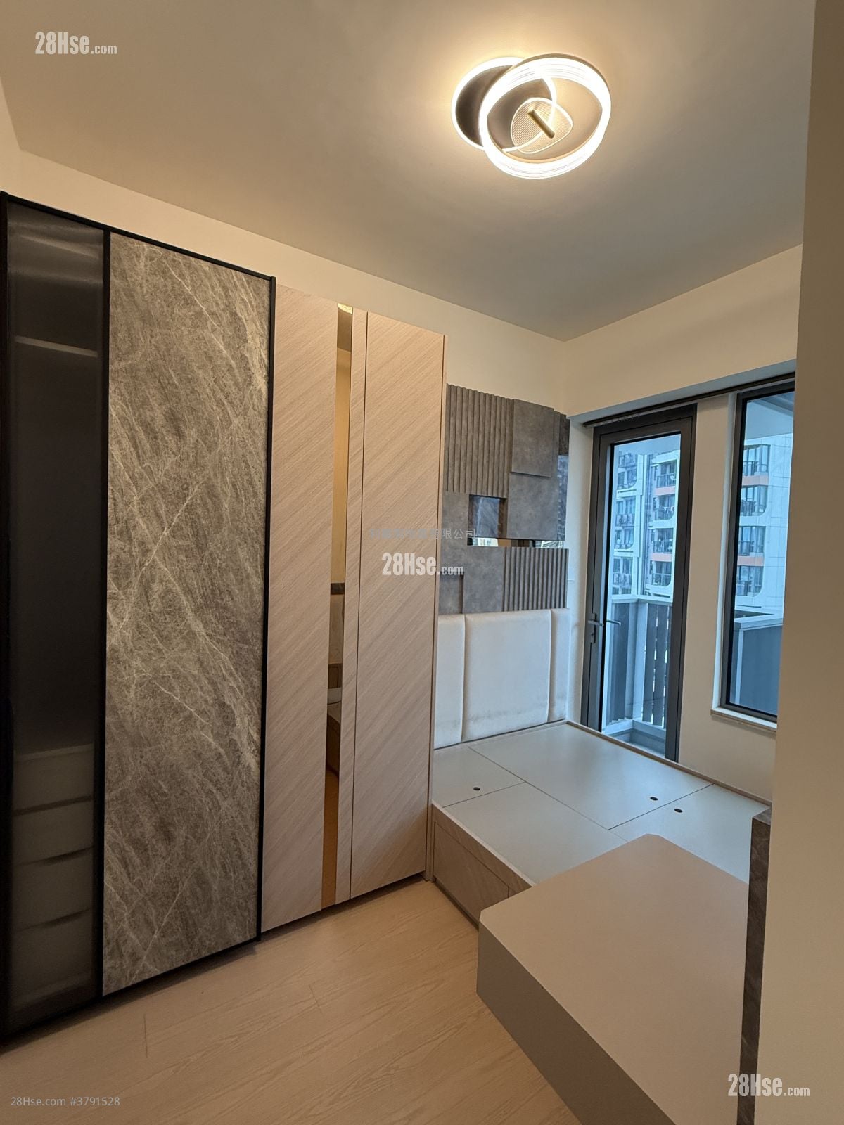 Monaco One Sell 2 Bedrooms , 1 Bathroom 444 ft²