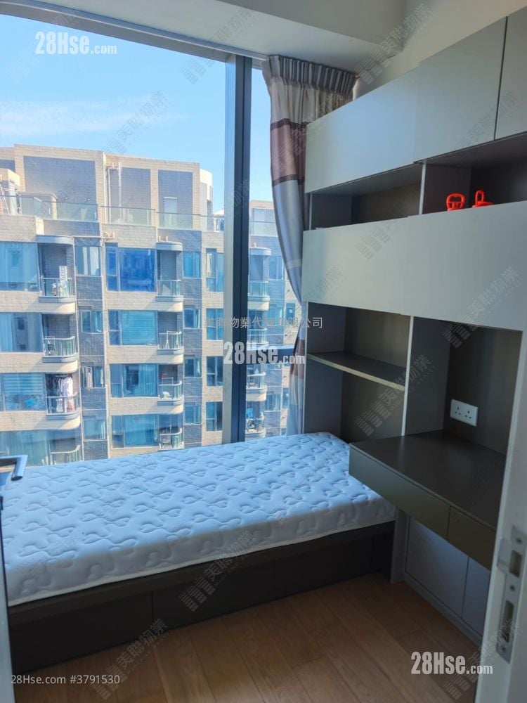 Capri Sell 2 Bedrooms , 1 Bathroom 521 ft²