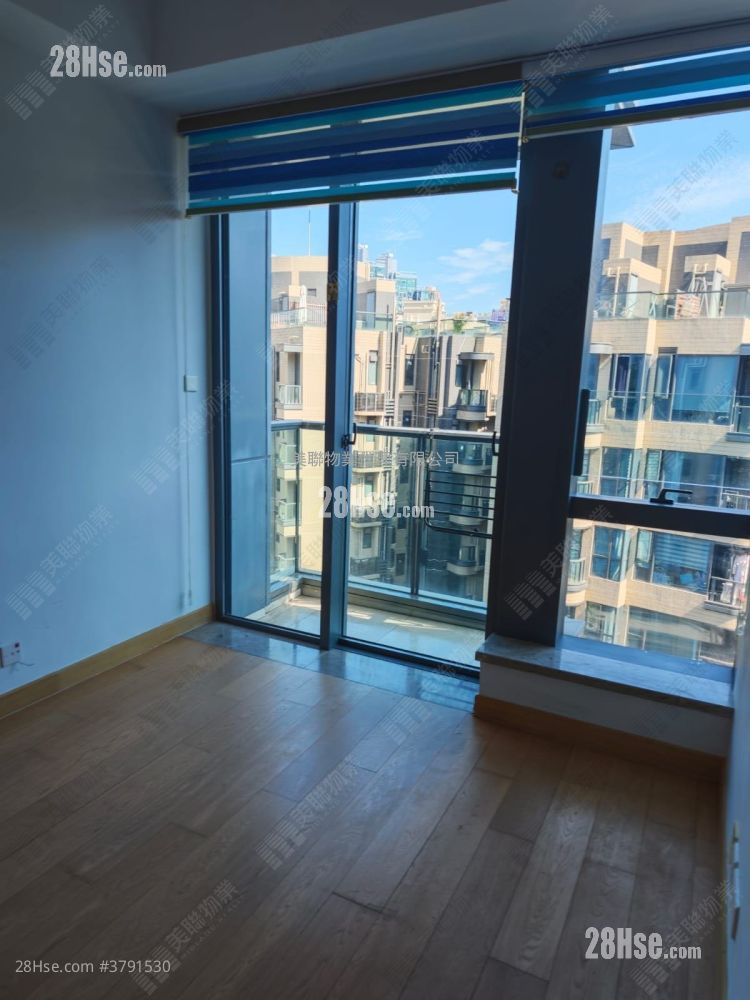 Capri Sell 2 Bedrooms , 1 Bathroom 521 ft²