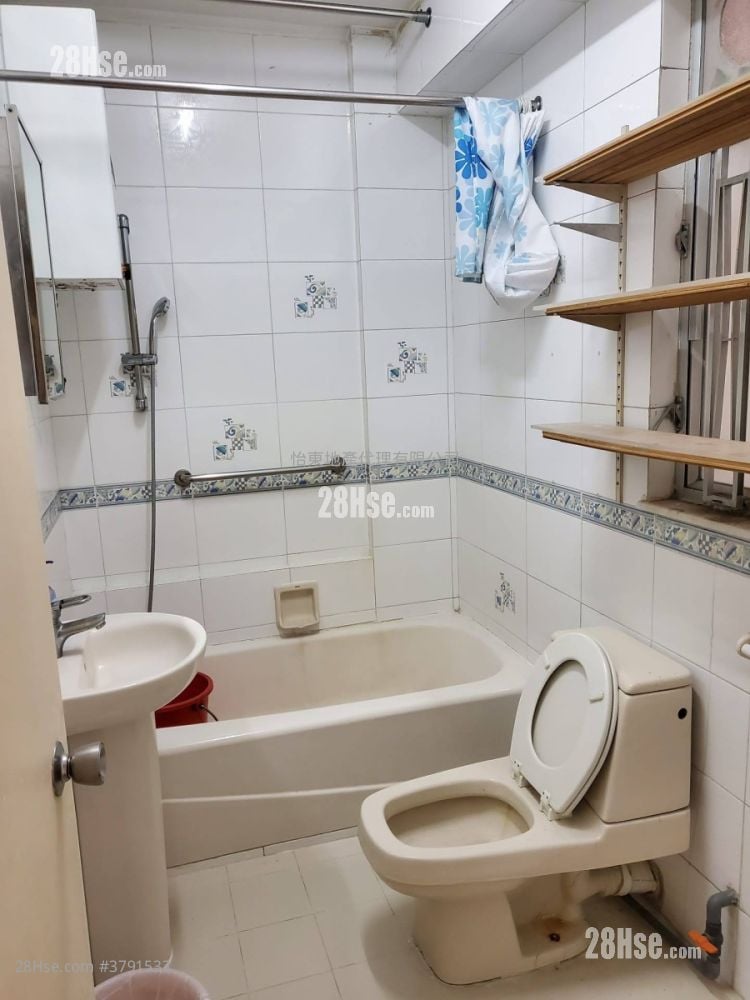 Lockhart House Sell 2 Bedrooms , 1 Bathroom 552 ft²