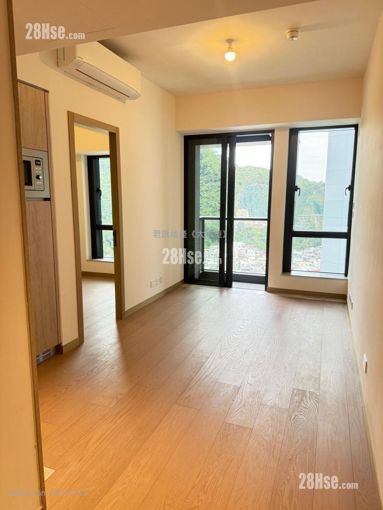 Montego Bay Sell 347 ft²