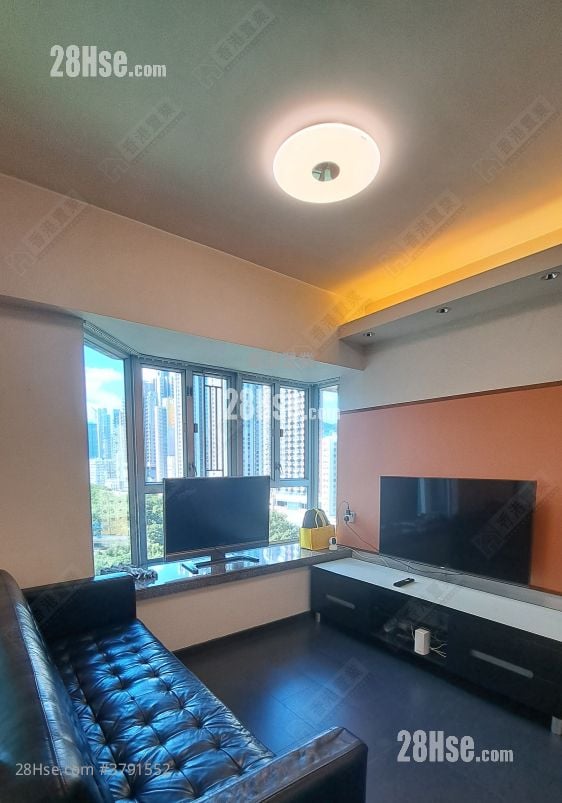 Metro Harbour View Sell 3 Bedrooms , 2 Bathrooms 536 ft²