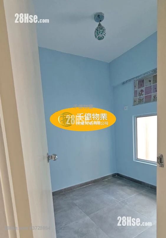 Fulham Court Sell 2 Bedrooms 312 ft²