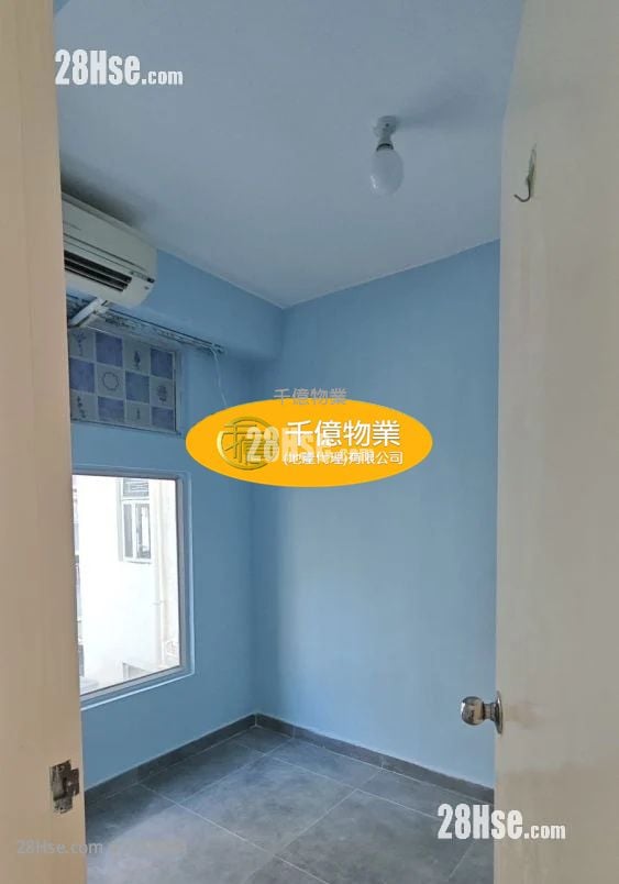 Fulham Court Sell 2 Bedrooms 312 ft²