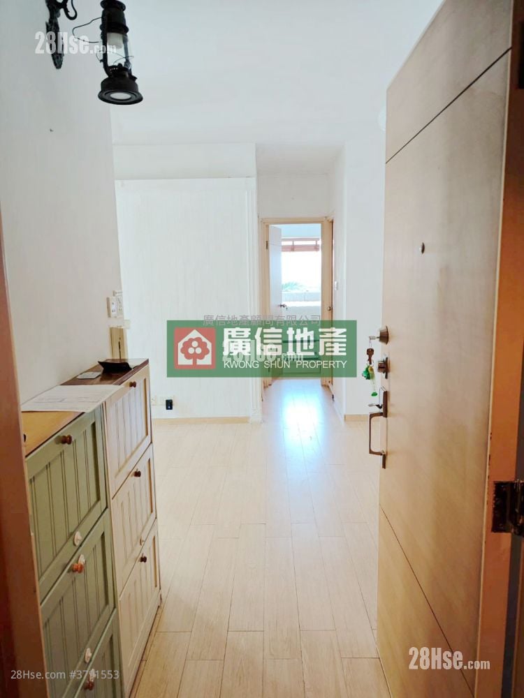 Metro Harbour View Rental 2 Bedrooms , 1 Bathroom 414 ft²