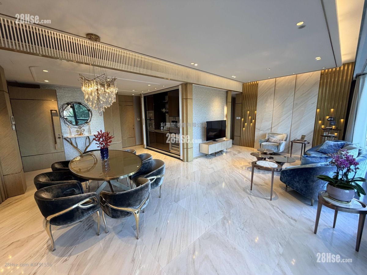 厅: 天铸 售盘 4 房 , 3 浴室 1,581 平方尺