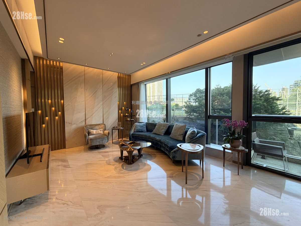 厅: 天铸 售盘 4 房 , 3 浴室 1,581 平方尺