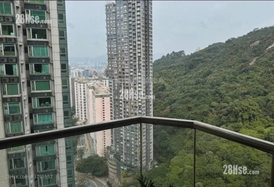 Ronsdale Garden Sell 3 Bedrooms , 2 Bathrooms 976 ft²